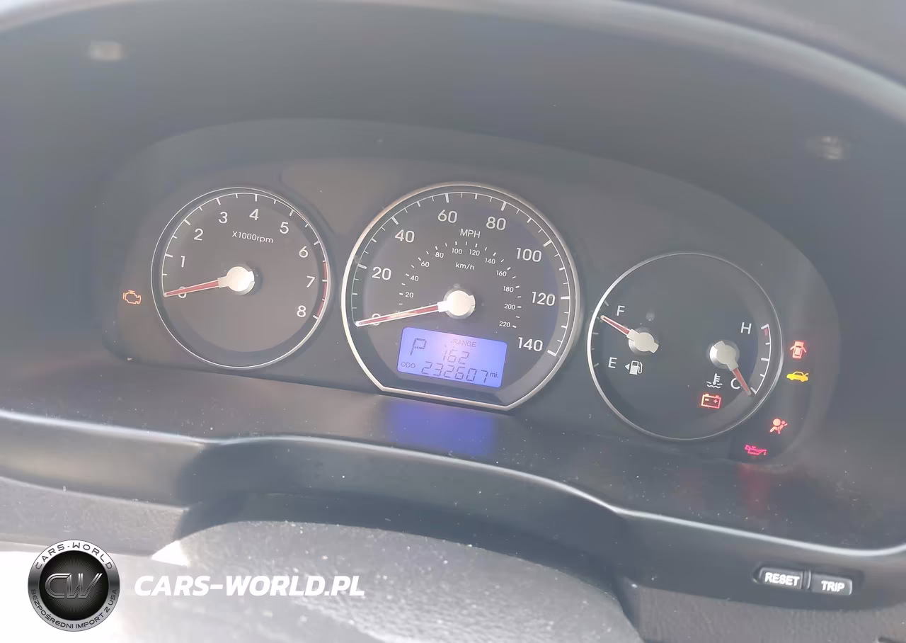 2011 Hyundai Santa Fe Gls VIN:5XYZG3AB4BG065371 - 7