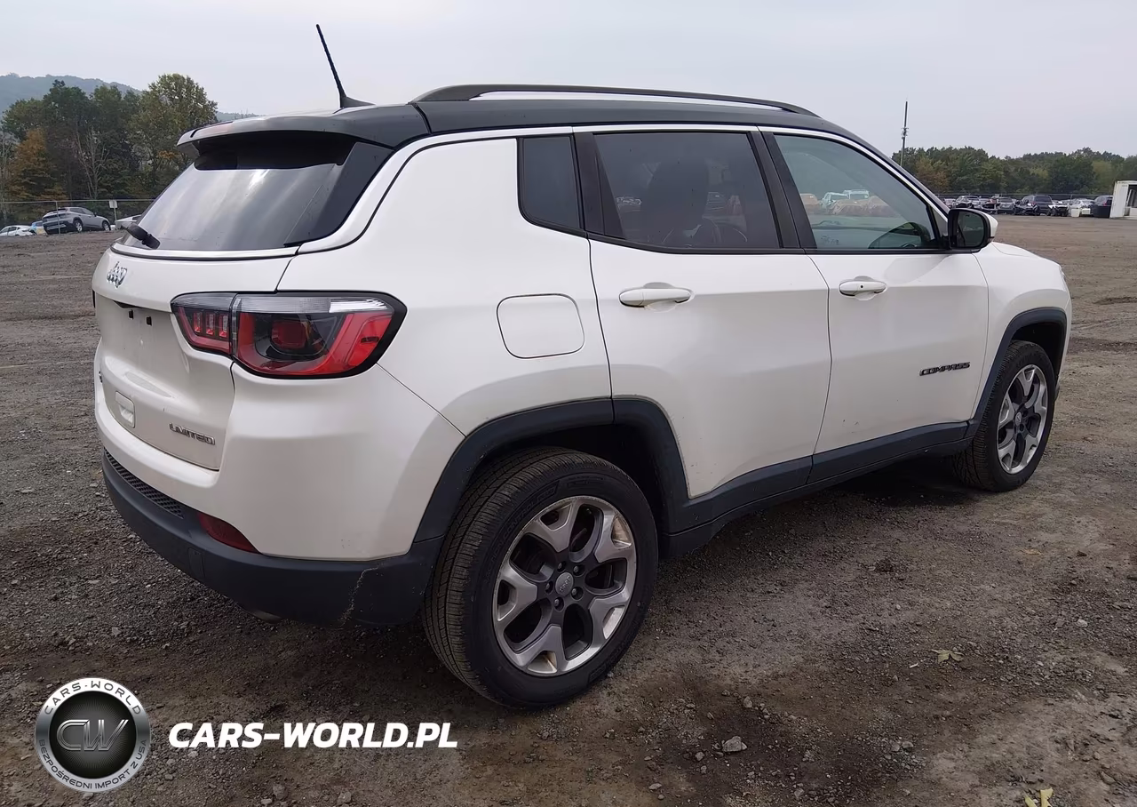 2018 Jeep Compass Limited 4X4 VIN:3C4NJDCB7JT315048 - 4