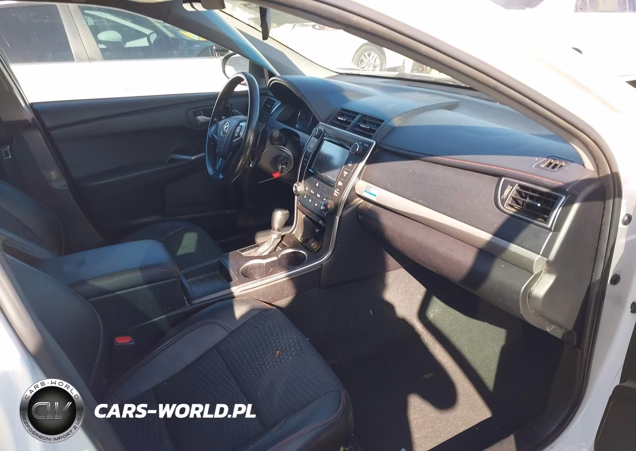 2015 Toyota Camry Se VIN:4T1BF1FK1FU095638 - 5