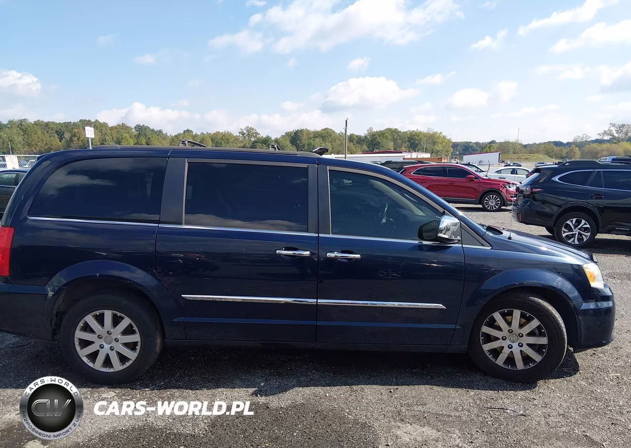 2012 Chrysler Town & Country Touring-L VIN:2C4RC1CG2CR414565 - 13
