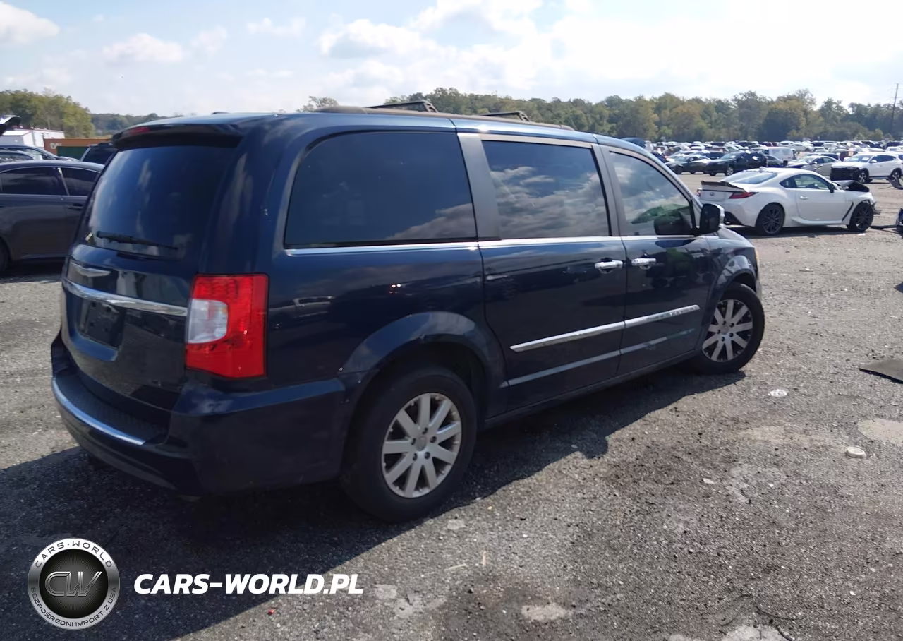 2012 Chrysler Town & Country Touring-L VIN:2C4RC1CG2CR414565 - 4