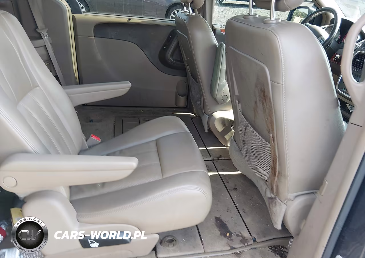 2012 Chrysler Town & Country Touring-L VIN:2C4RC1CG2CR414565 - 8