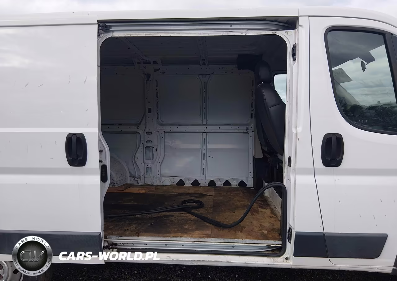 2017 Ram Promaster 1500 Low Roof 136 Wb VIN:3C6TRVAG9HE536404 - 8