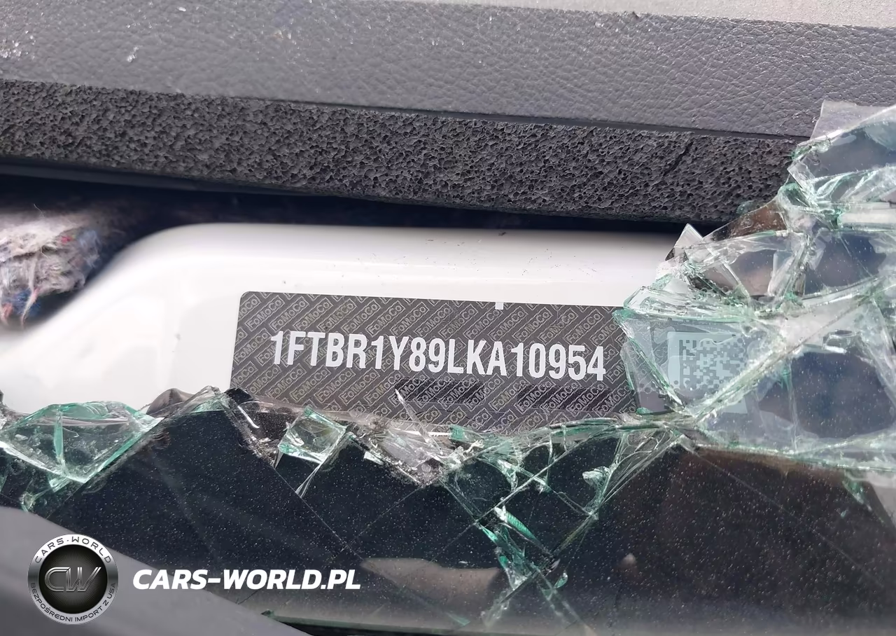 2020 Ford Transit-250 VIN:1FTBR1Y89LKA10954 - 9