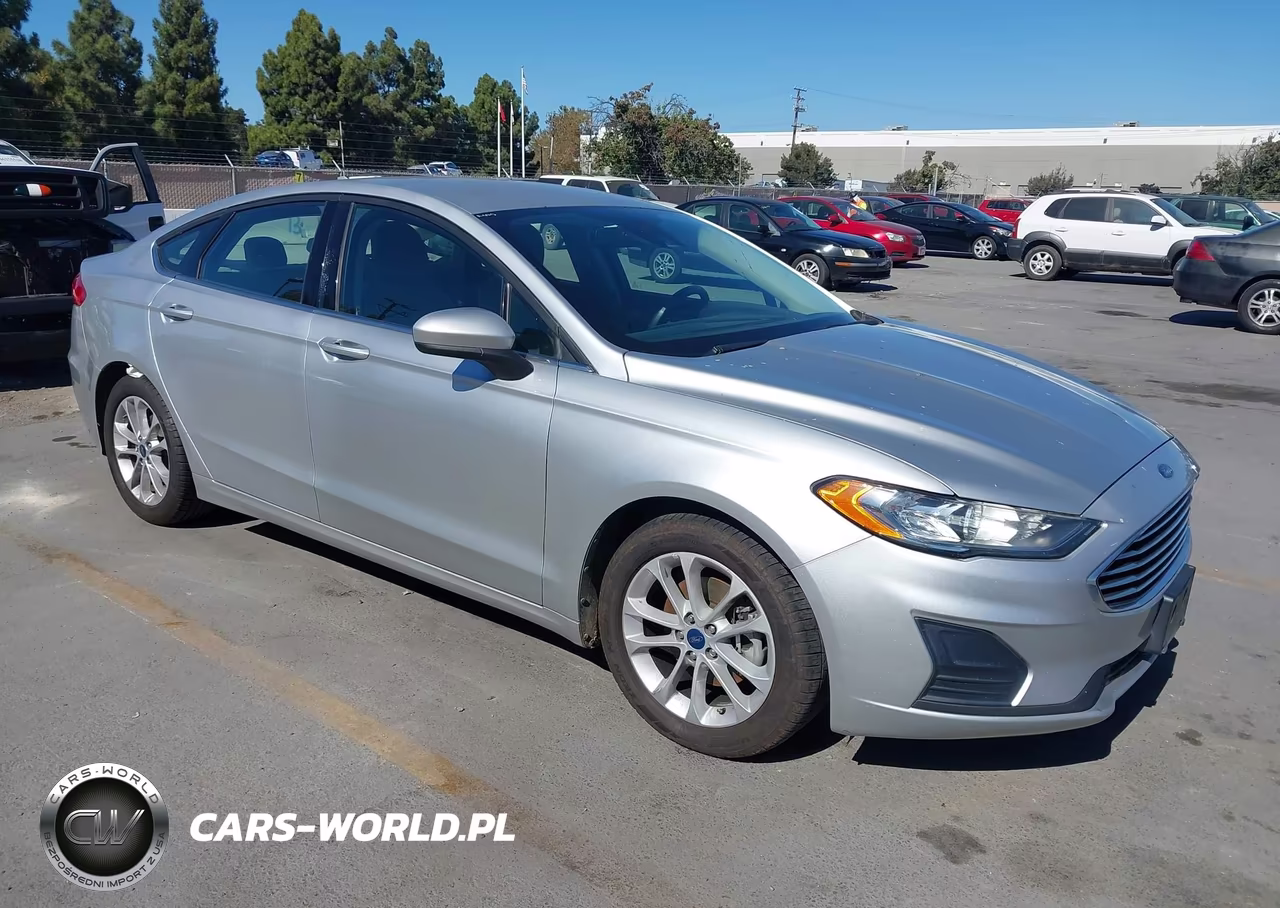 2019 Ford Fusion Se – zdjęcie 1 z 16