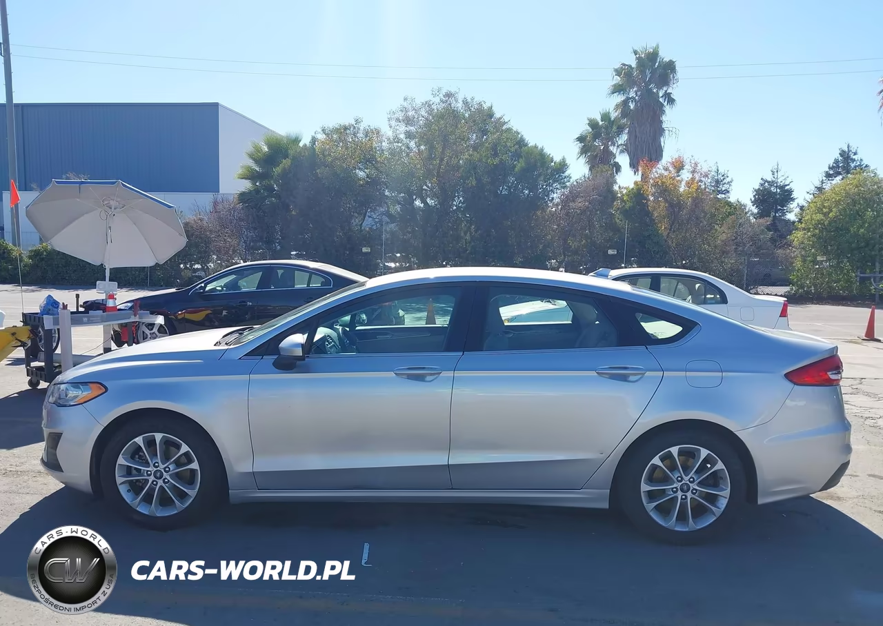 2019 Ford Fusion Se VIN:3FA6P0HD4KR135830 - 14