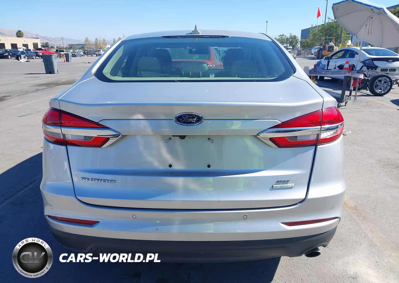 2019 Ford Fusion Se VIN:3FA6P0HD4KR135830 - 16