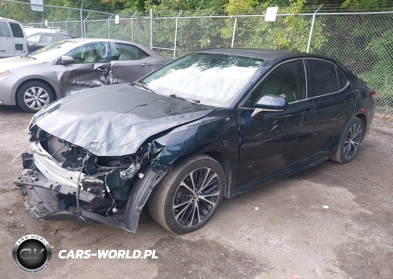2019 Toyota Camry Se VIN:4T1B11HK0KU687358 - 2