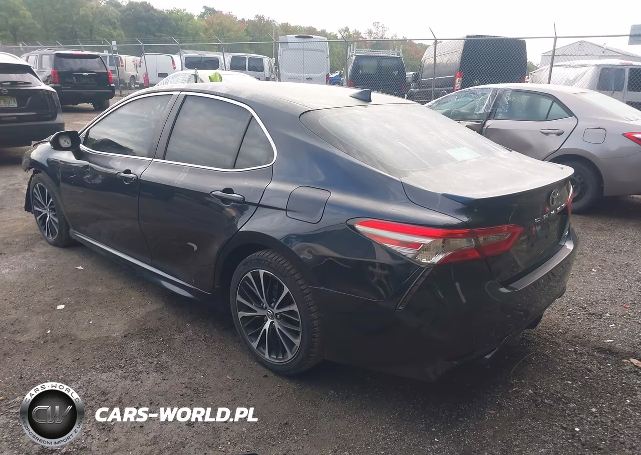 2019 Toyota Camry Se VIN:4T1B11HK0KU687358 - 3