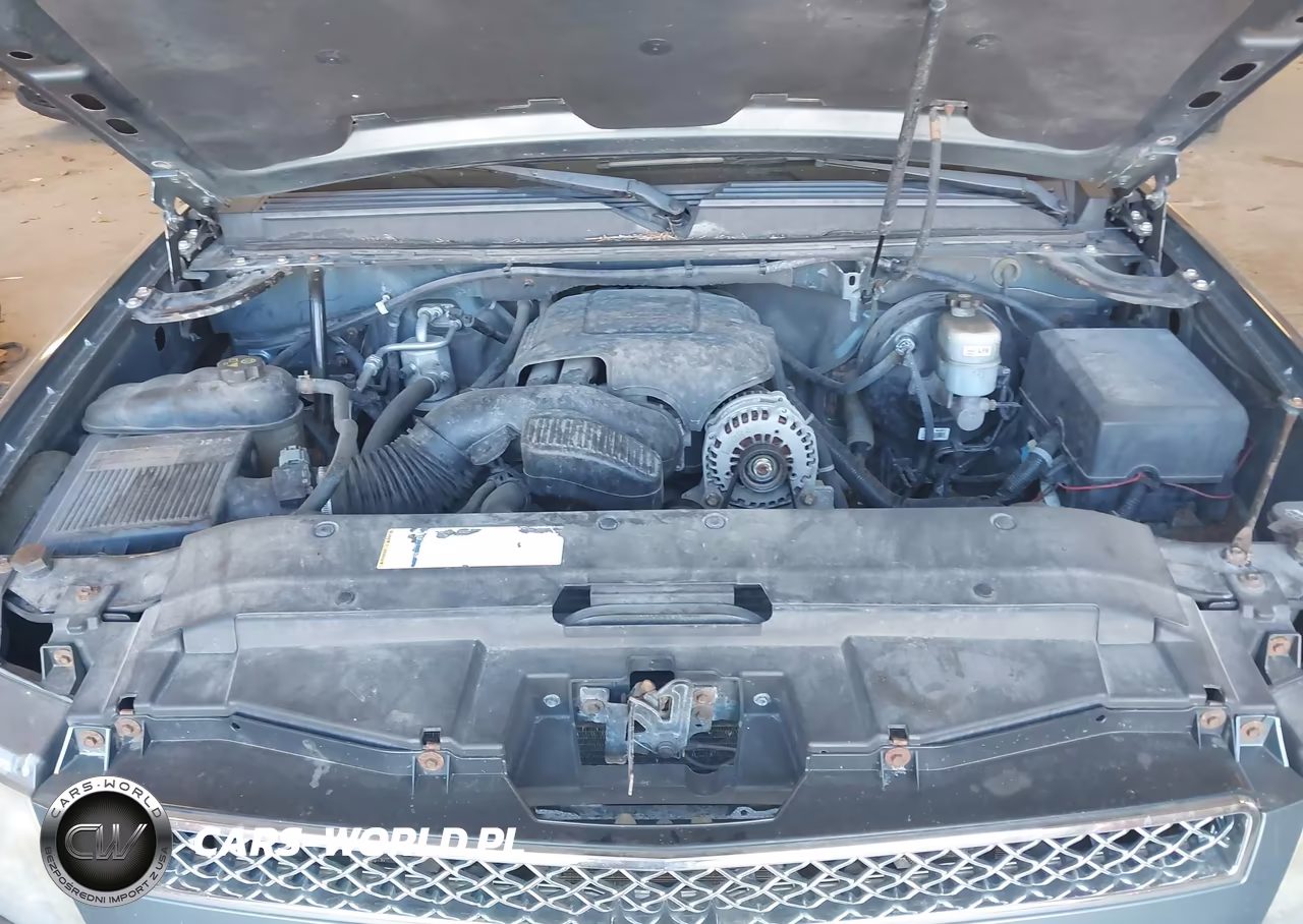 2011 Chevrolet Avalanche 1500 Ls VIN:3GNTKEE37BG172250 - 10