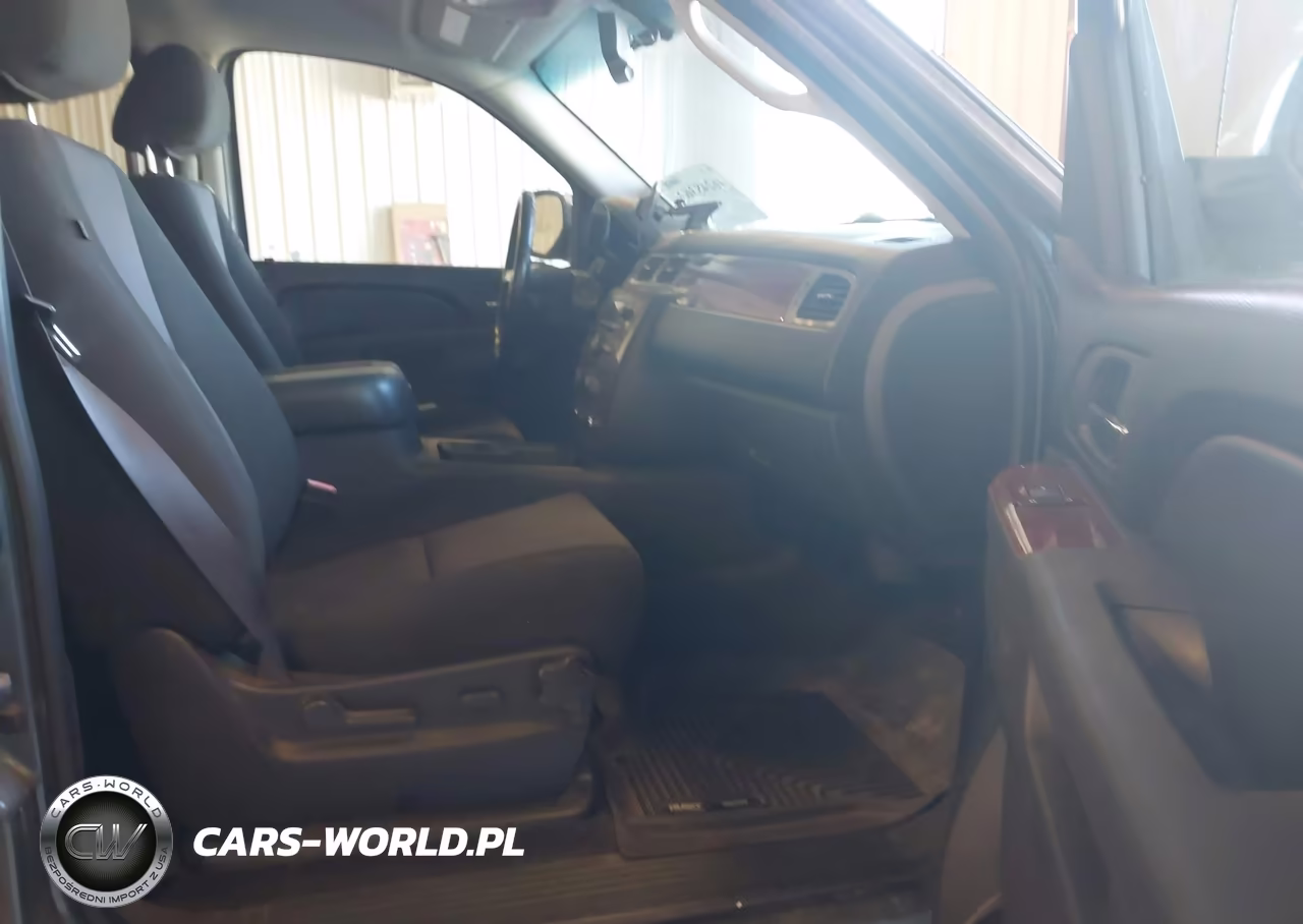 2011 Chevrolet Avalanche 1500 Ls VIN:3GNTKEE37BG172250 - 5