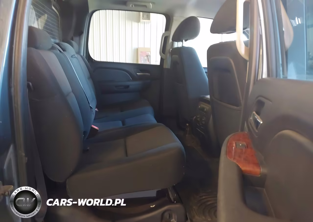 2011 Chevrolet Avalanche 1500 Ls VIN:3GNTKEE37BG172250 - 8