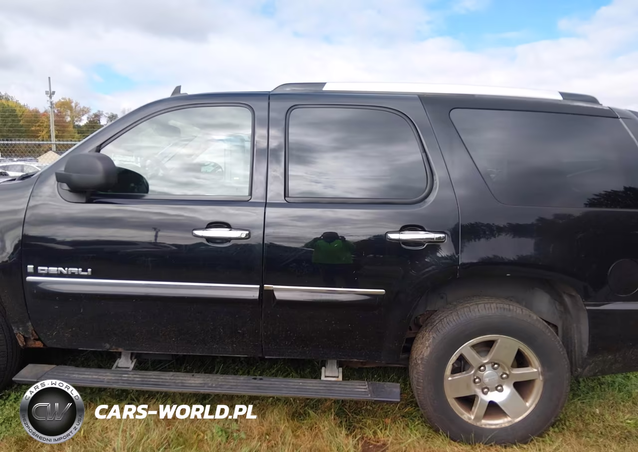 2007 GMC Yukon Denali VIN:1GKFK63817J275376 - 14