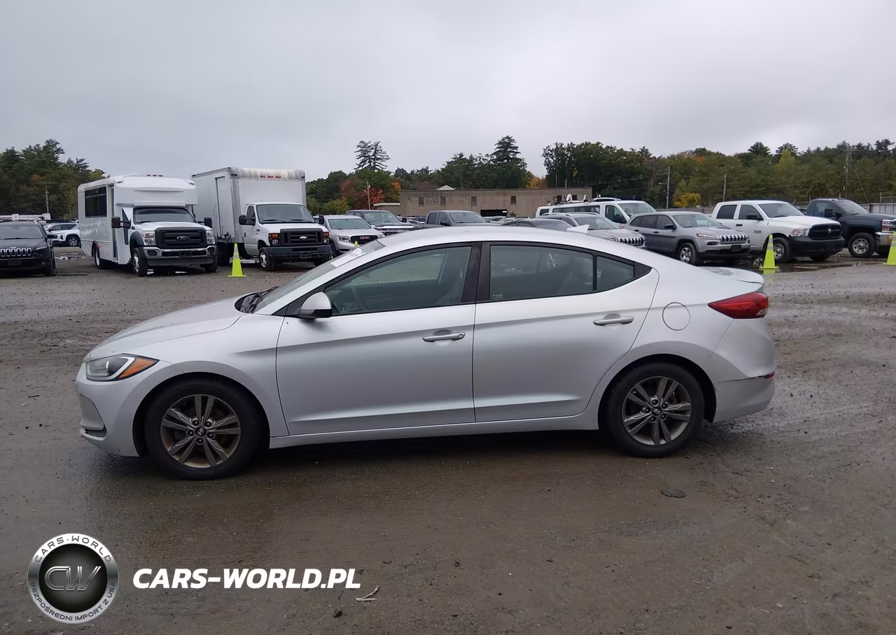 2018 Hyundai Elantra Sel VIN:5NPD84LF1JH237182 - 14