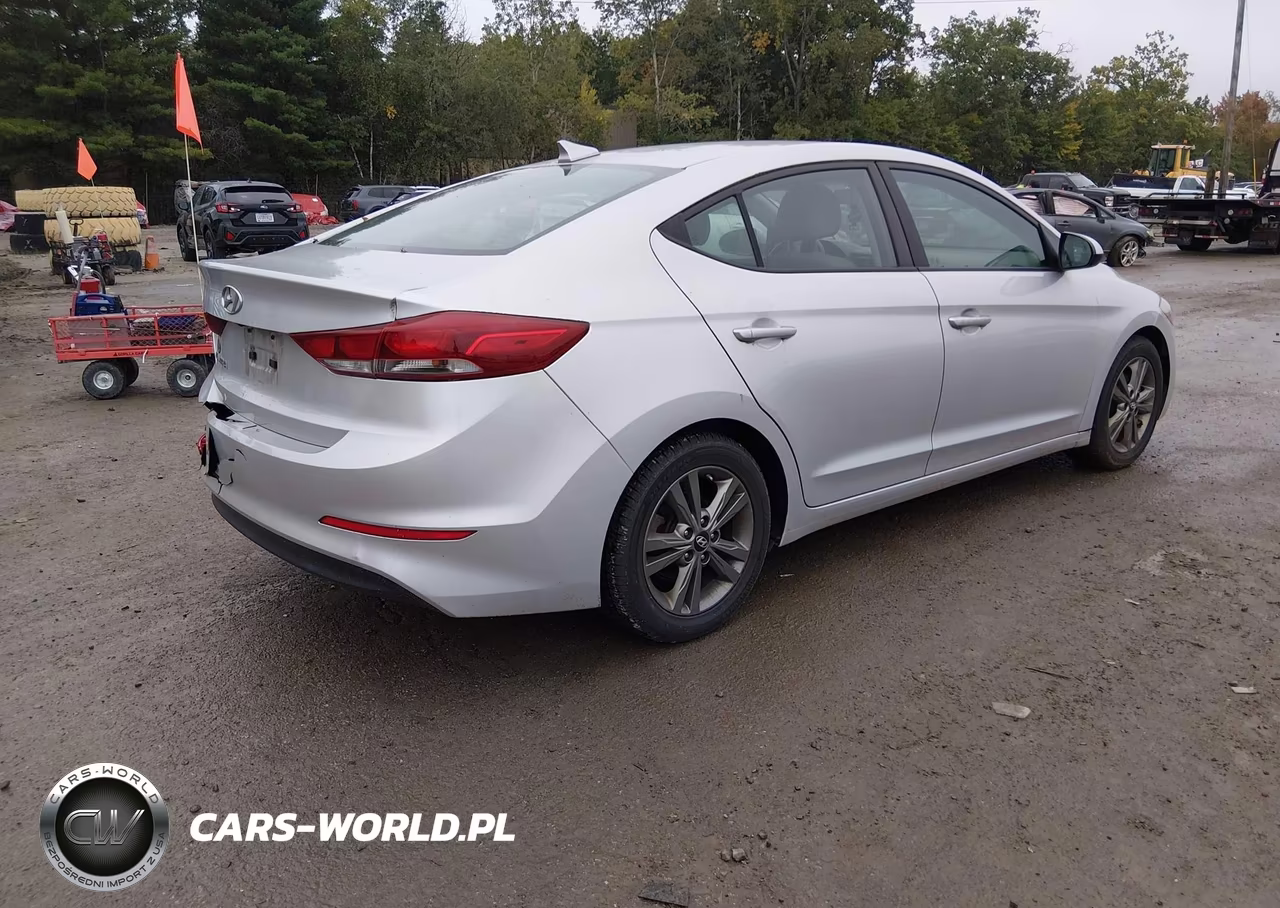 2018 Hyundai Elantra Sel VIN:5NPD84LF1JH237182 - 4