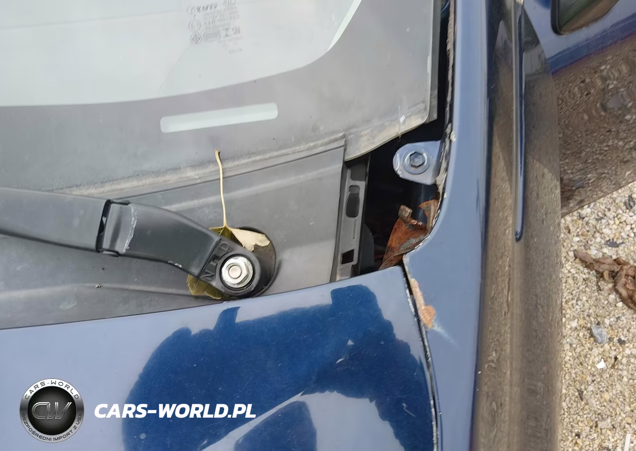 2015 Toyota Prius Two VIN:JTDKN3DU0F1881391 - 17