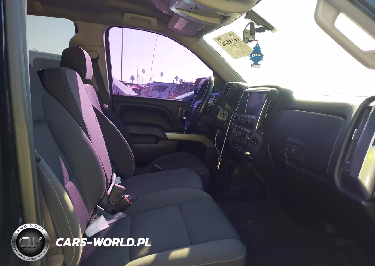 2018 Chevrolet Silverado 1500 2Lt VIN:3GCUKREC8JG488159 - 5