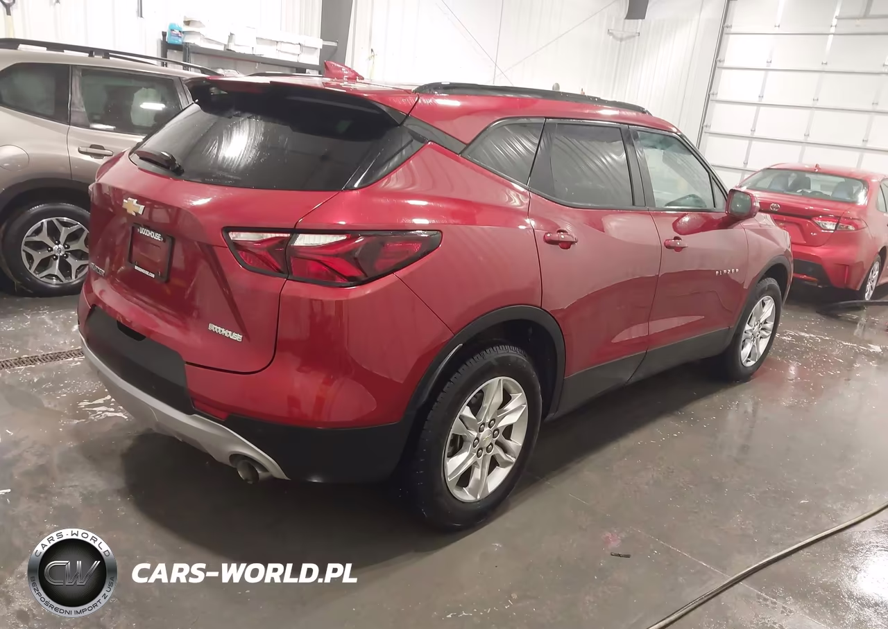 2019 Chevrolet Blazer VIN:3GNKBCRS7KS687456 - 4