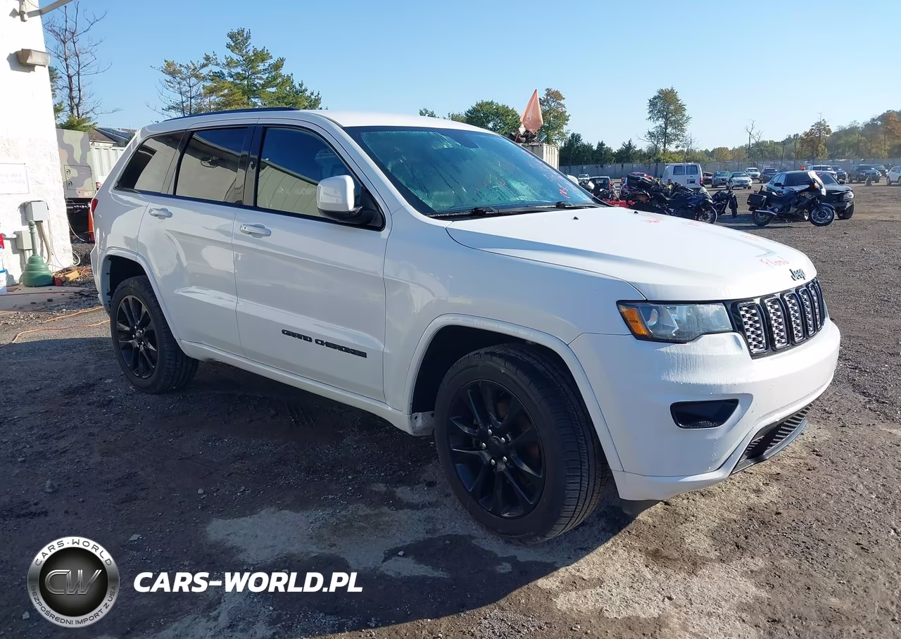 2017 Jeep Grand Cherokee Altitude 4X4 – zdjęcie 1 z 16