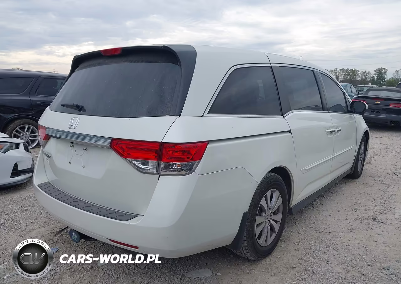 2015 Honda Odyssey Ex-L VIN:5FNRL5H61FB015752 - 4