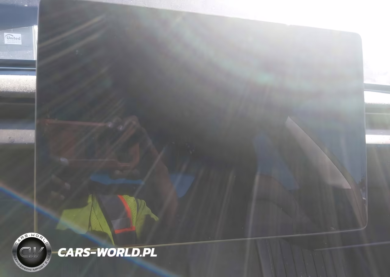2025 Tesla Model 3 VIN:5YJ3E1EA1SF066258 - 14