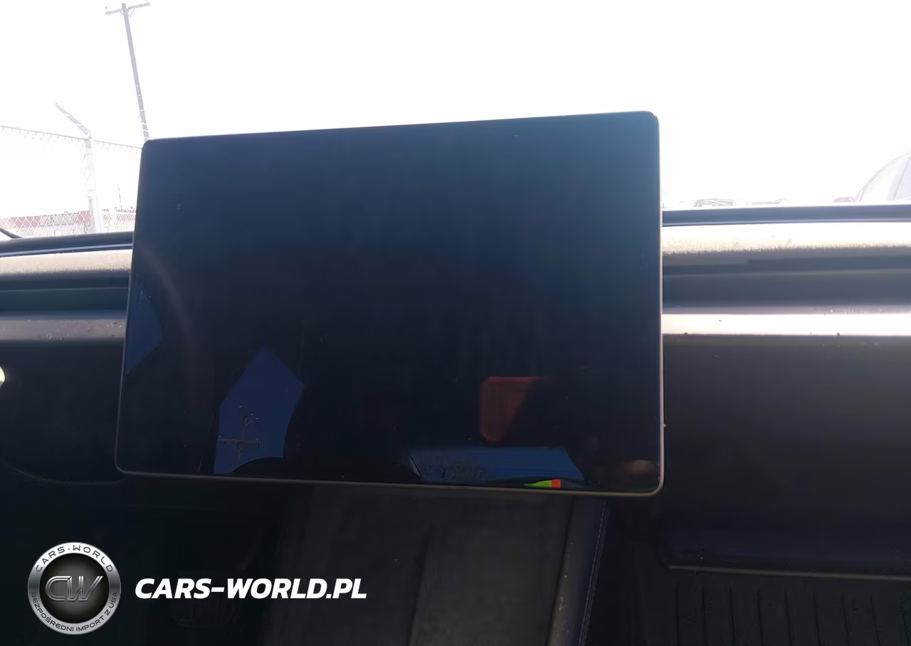 2025 Tesla Model 3 VIN:5YJ3E1EA1SF066258 - 16