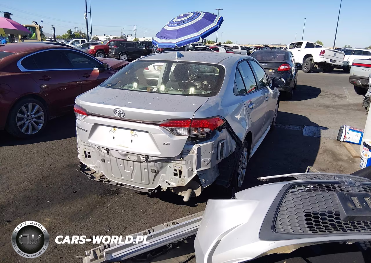 2020 Toyota Corolla Le VIN:JTDEPRAE8LJ110857 - 4