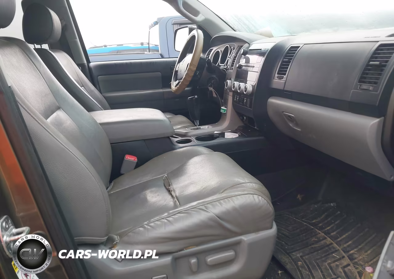 2013 Toyota Sequoia Sr5 5.7L V8 VIN:5TDBY5G13DS085559 - 5