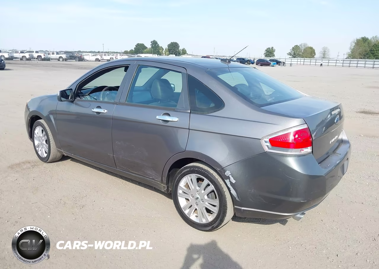 2010 Ford Focus Sel VIN:1FAHP3HN9AW231208 - 3