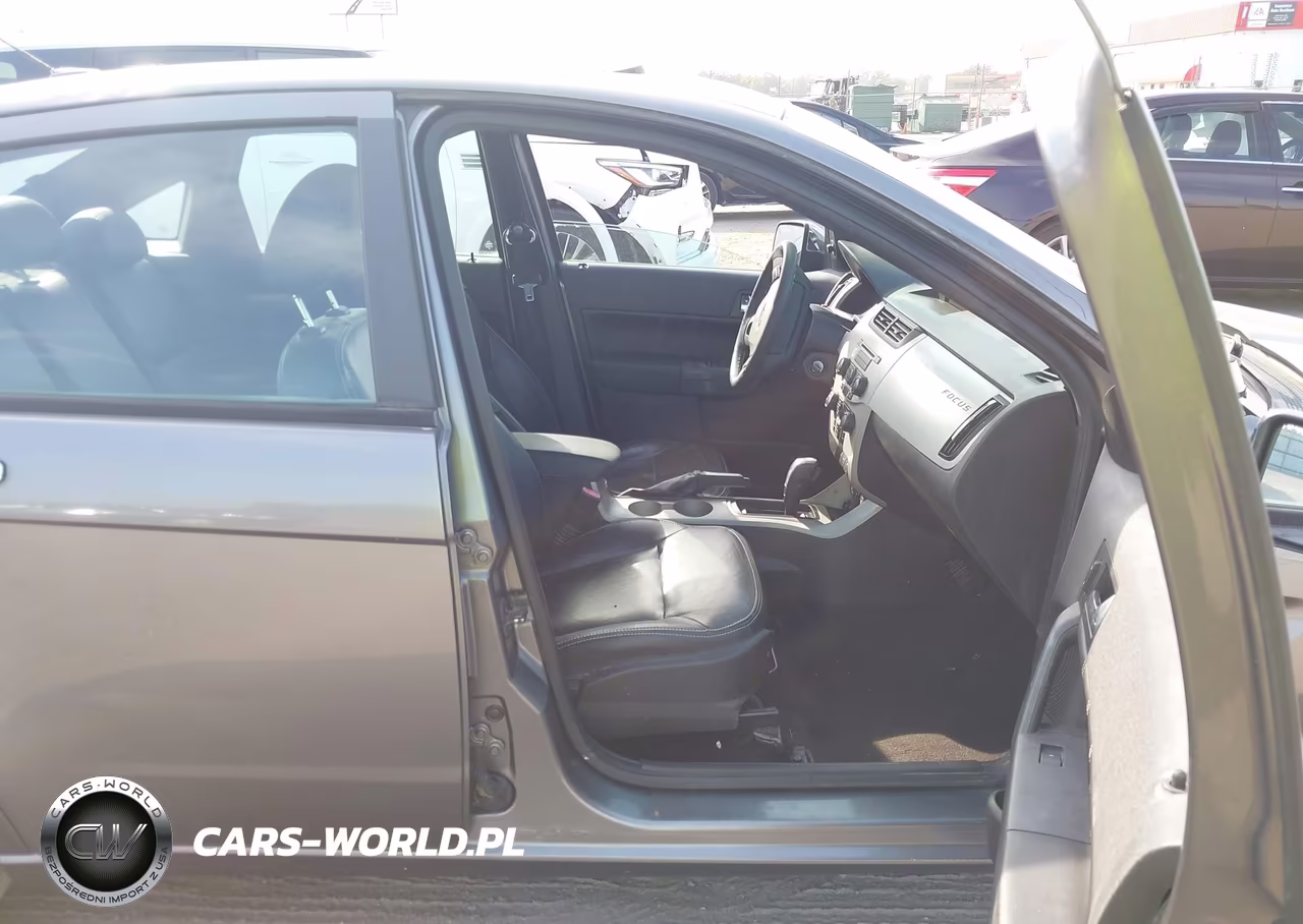 2010 Ford Focus Sel VIN:1FAHP3HN9AW231208 - 5