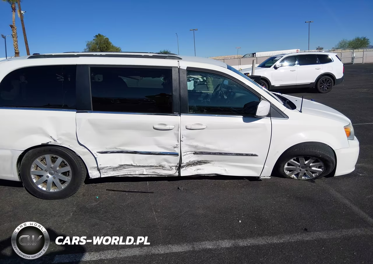 2012 Chrysler Town & Country Touring VIN:2C4RC1BG1CR169887 - 6