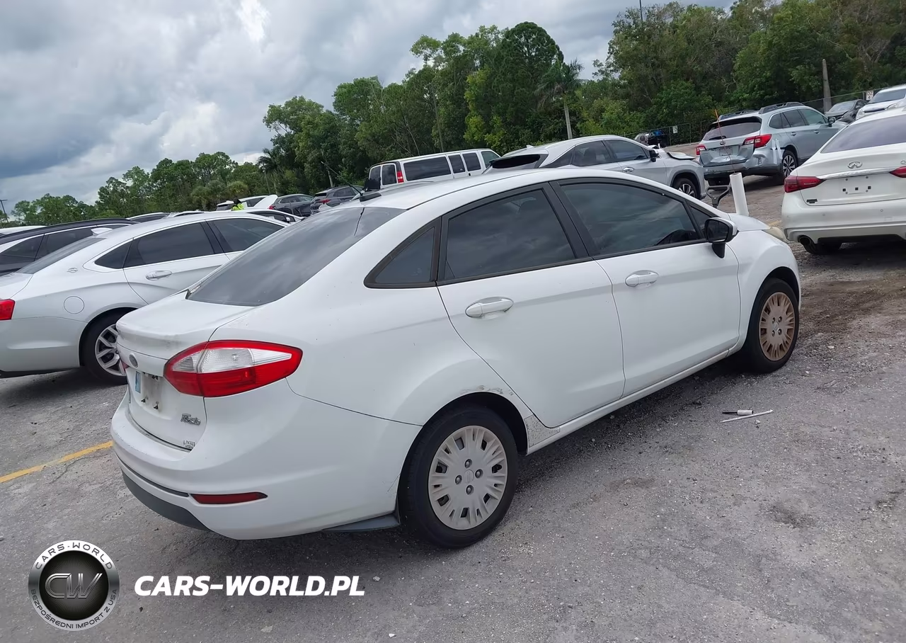 2016 Ford Fiesta S VIN:3FADP4AJ9GM142470 - 4
