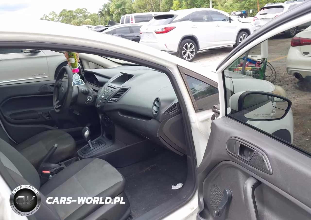 2016 Ford Fiesta S VIN:3FADP4AJ9GM142470 - 5