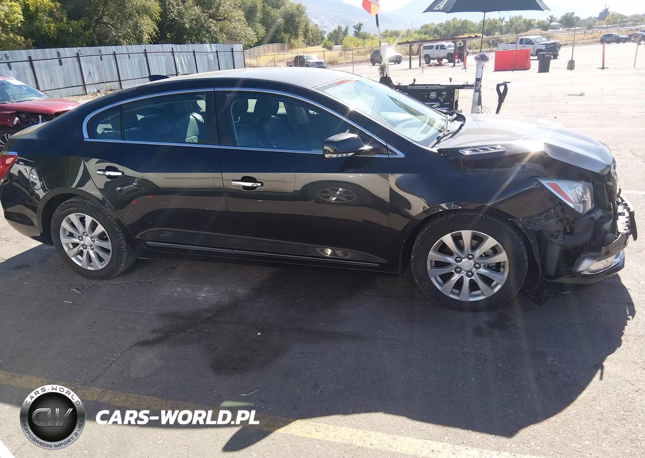 2015 Buick Lacrosse Leather VIN:1G4GB5GR8FF313325 - 13