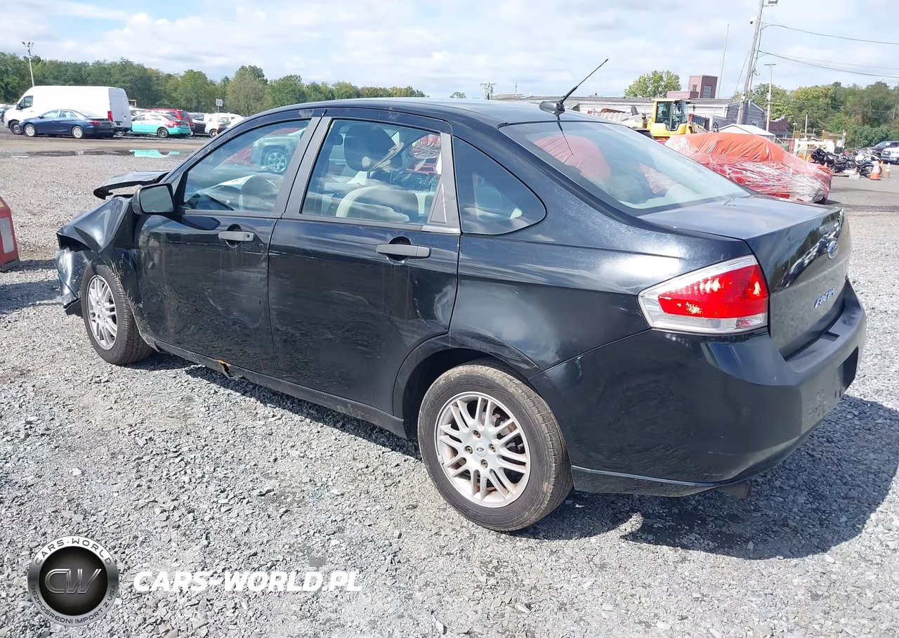 2011 Ford Focus Se VIN:1FAHP3FN7BW132343 - 3