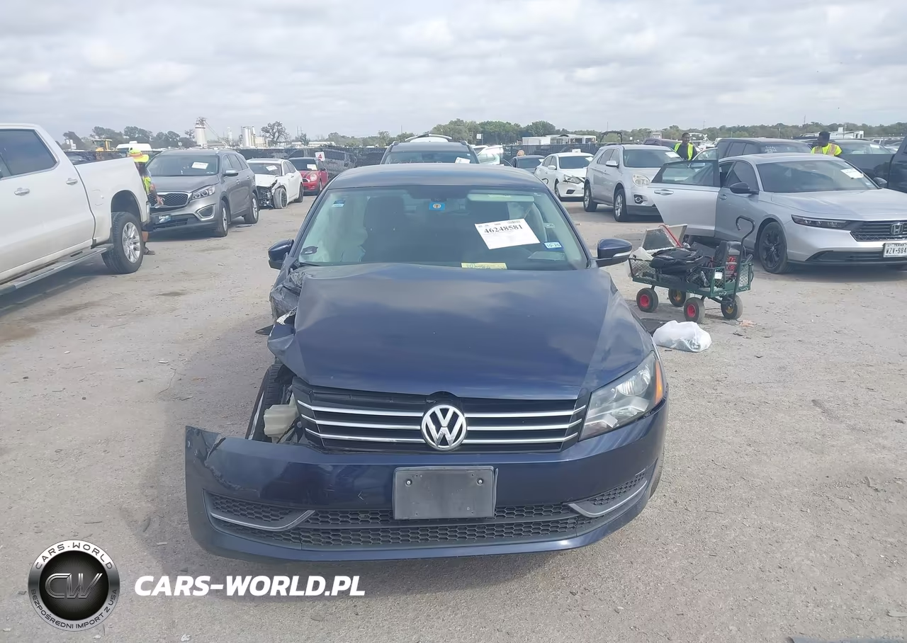 2015 Volkswagen Passat 1.8T Wolfsburg Edition VIN:1VWAT7A38FC049190 - 11