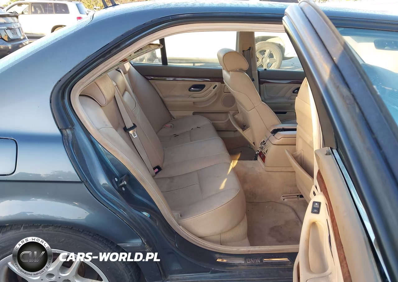 2001 BMW 740Ia VIN:WBAGG83421DN81810 - 8