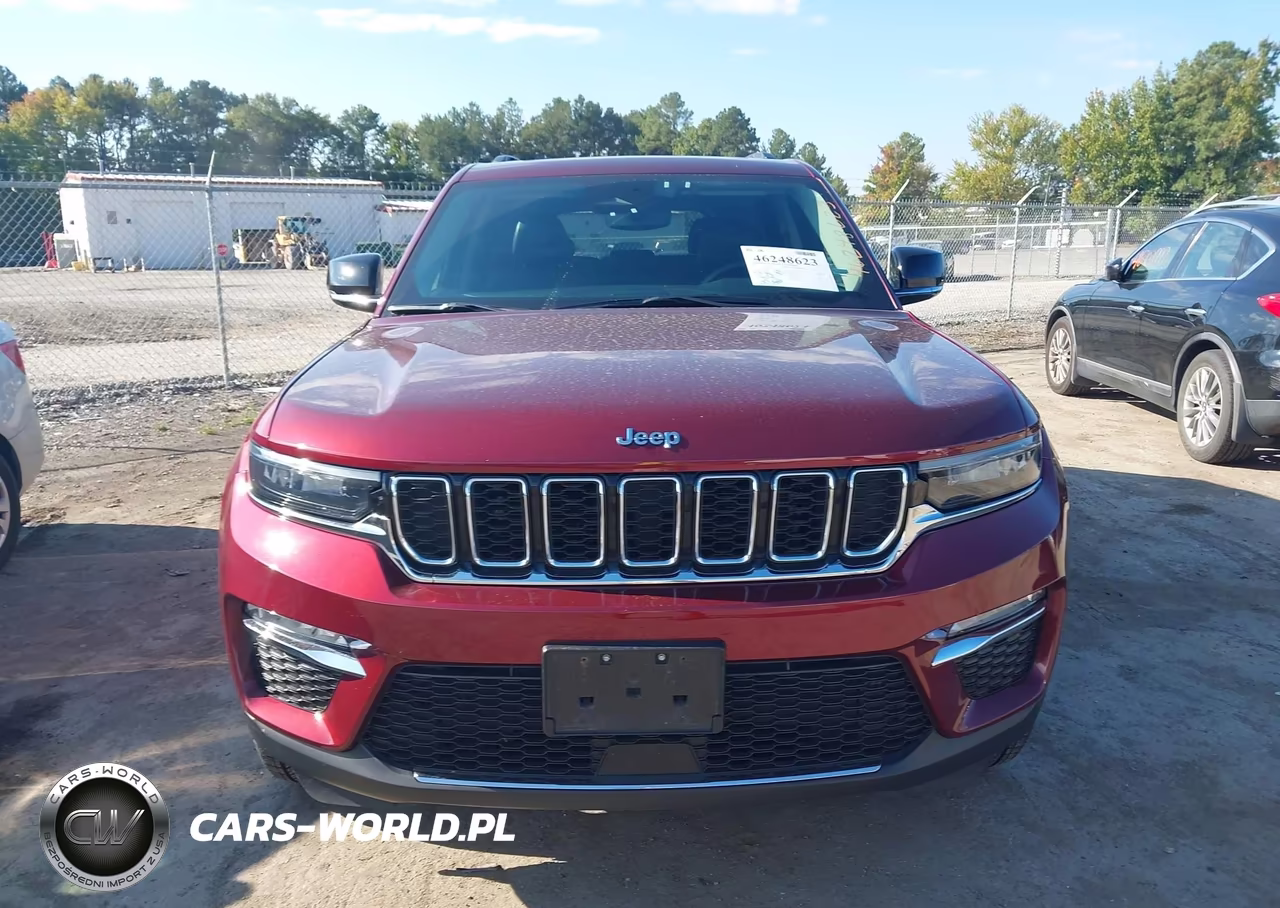 2024 Jeep Grand Cherokee 4Xe VIN:1C4RJYB6XRC721023 - 12