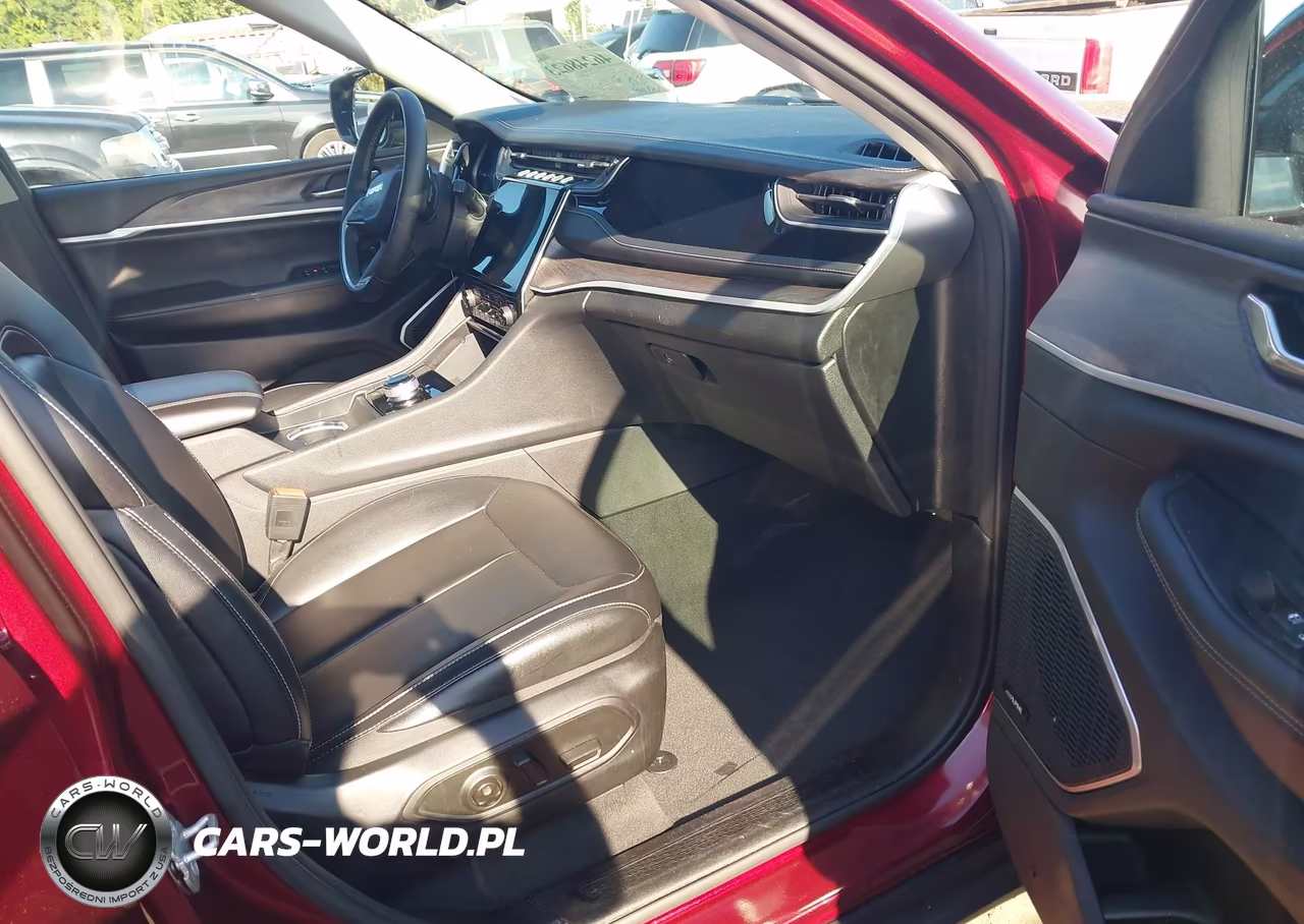 2024 Jeep Grand Cherokee 4Xe VIN:1C4RJYB6XRC721023 - 5