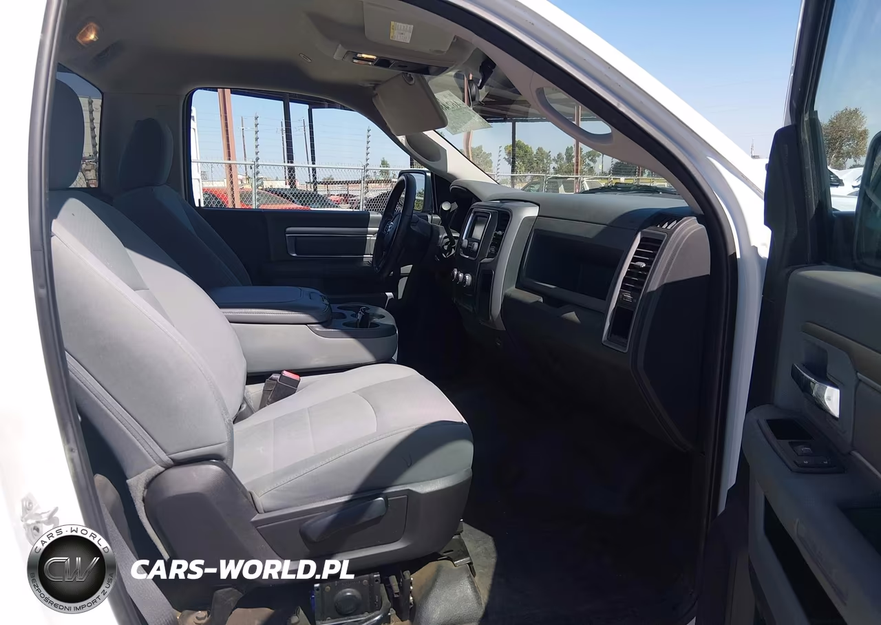 2017 Ram 2500 Tradesman 4X2 8' Box VIN:3C6LR4AT4HG707636 - 5