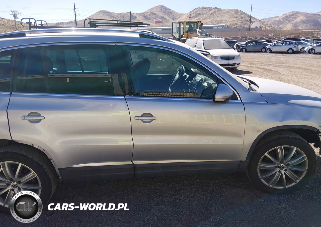 2014 Volkswagen Tiguan Sel VIN:WVGBV3AX4EW581588 - 13