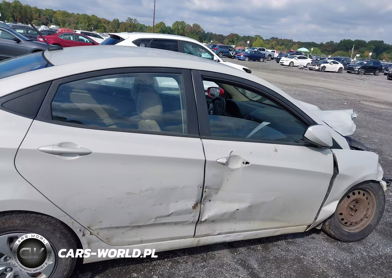 2016 Hyundai Accent Se VIN:KMHCT4AE9GU119802 - 14