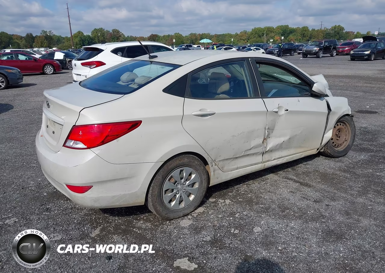 2016 Hyundai Accent Se VIN:KMHCT4AE9GU119802 - 4
