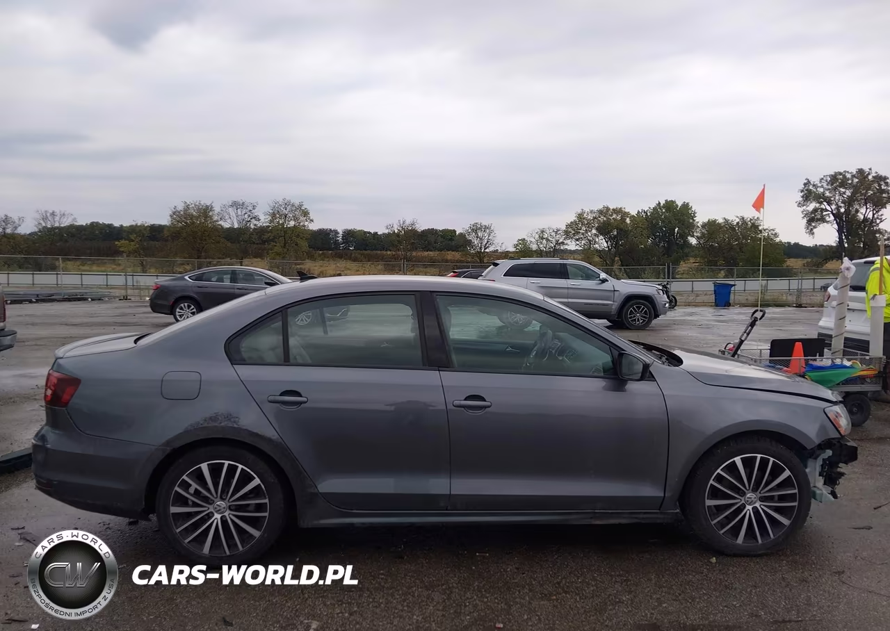 2017 Volkswagen Jetta 1.8T Sport VIN:3VWD17AJ0HM301632 - 14