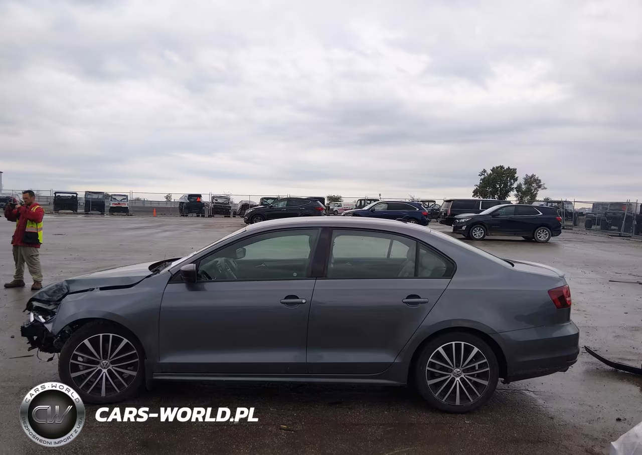 2017 Volkswagen Jetta 1.8T Sport VIN:3VWD17AJ0HM301632 - 15