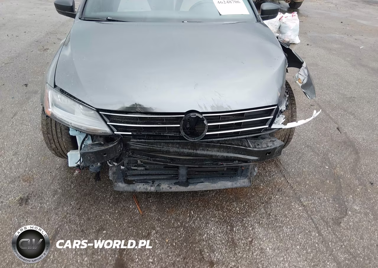 2017 Volkswagen Jetta 1.8T Sport VIN:3VWD17AJ0HM301632 - 6