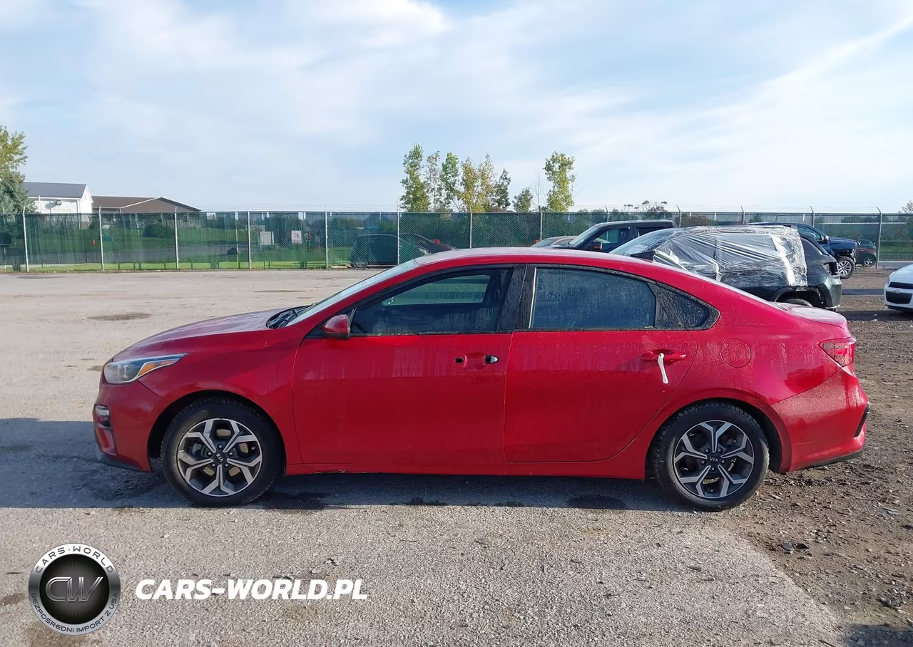 2019 Kia Forte Lxs VIN:3KPF24AD3KE132001 - 13