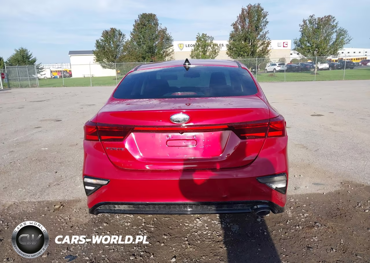 2019 Kia Forte Lxs VIN:3KPF24AD3KE132001 - 15