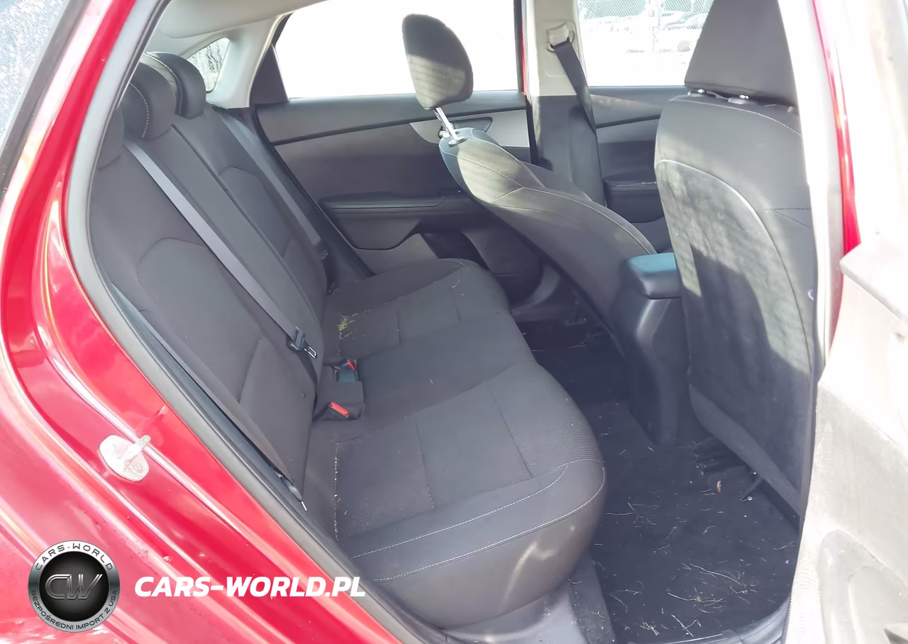 2019 Kia Forte Lxs VIN:3KPF24AD3KE132001 - 8