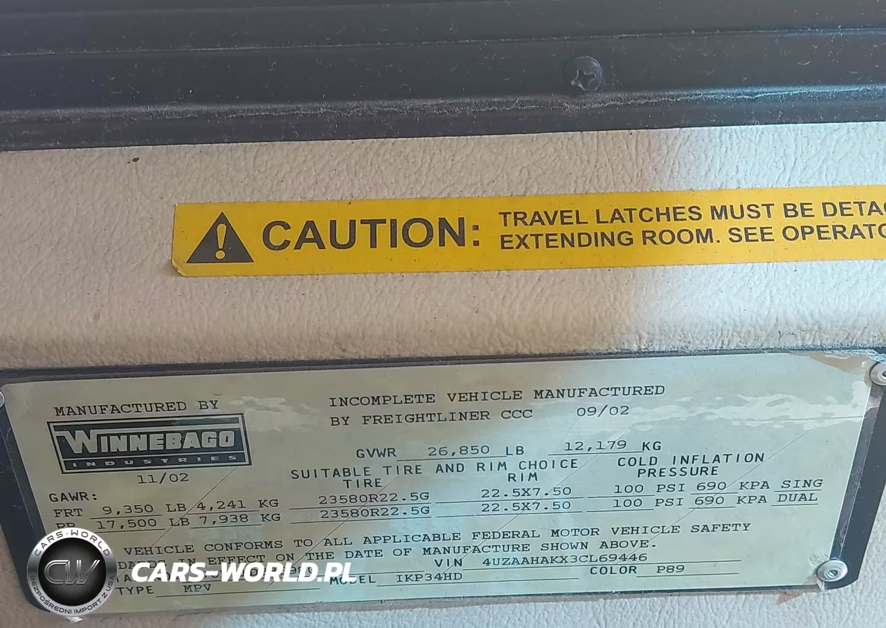 2003 Freightliner Chassis X Line Motor Home VIN:4UZAAHAKX3CL69446 - 9